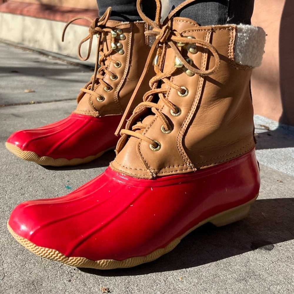 Sperry winter boots